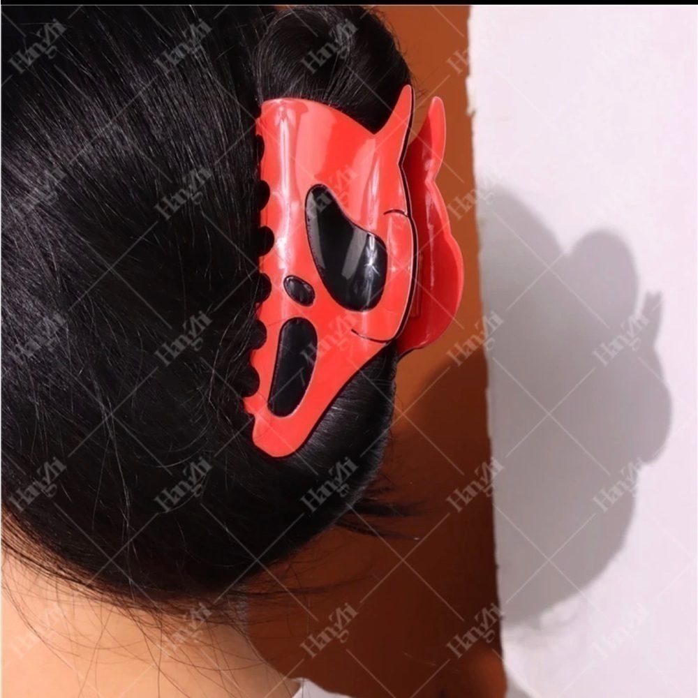3 For $35 😈 Red Devil Horned Ghost Face Acrylic Acetate Hair Clip - Picture 2 of 5